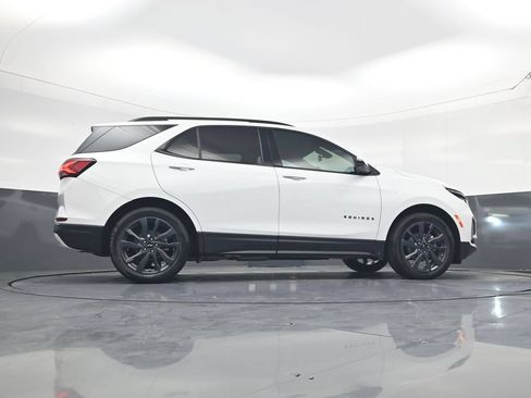Used 2024 Chevrolet Equinox RS w/ RS Leather Package FWD image 27