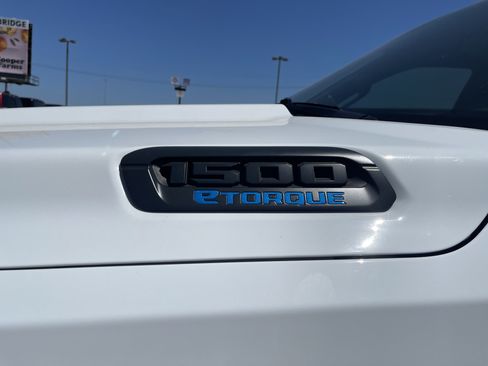 Used 2025 RAM 1500 Tradesman AWD/4WD image 12