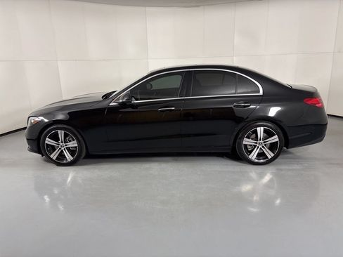 Used 2025 Mercedes-Benz C 300 4MATIC Sedan image 5