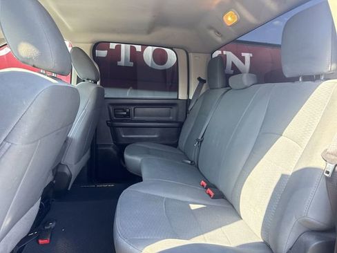 Used 2017 RAM 1500 Express image 21