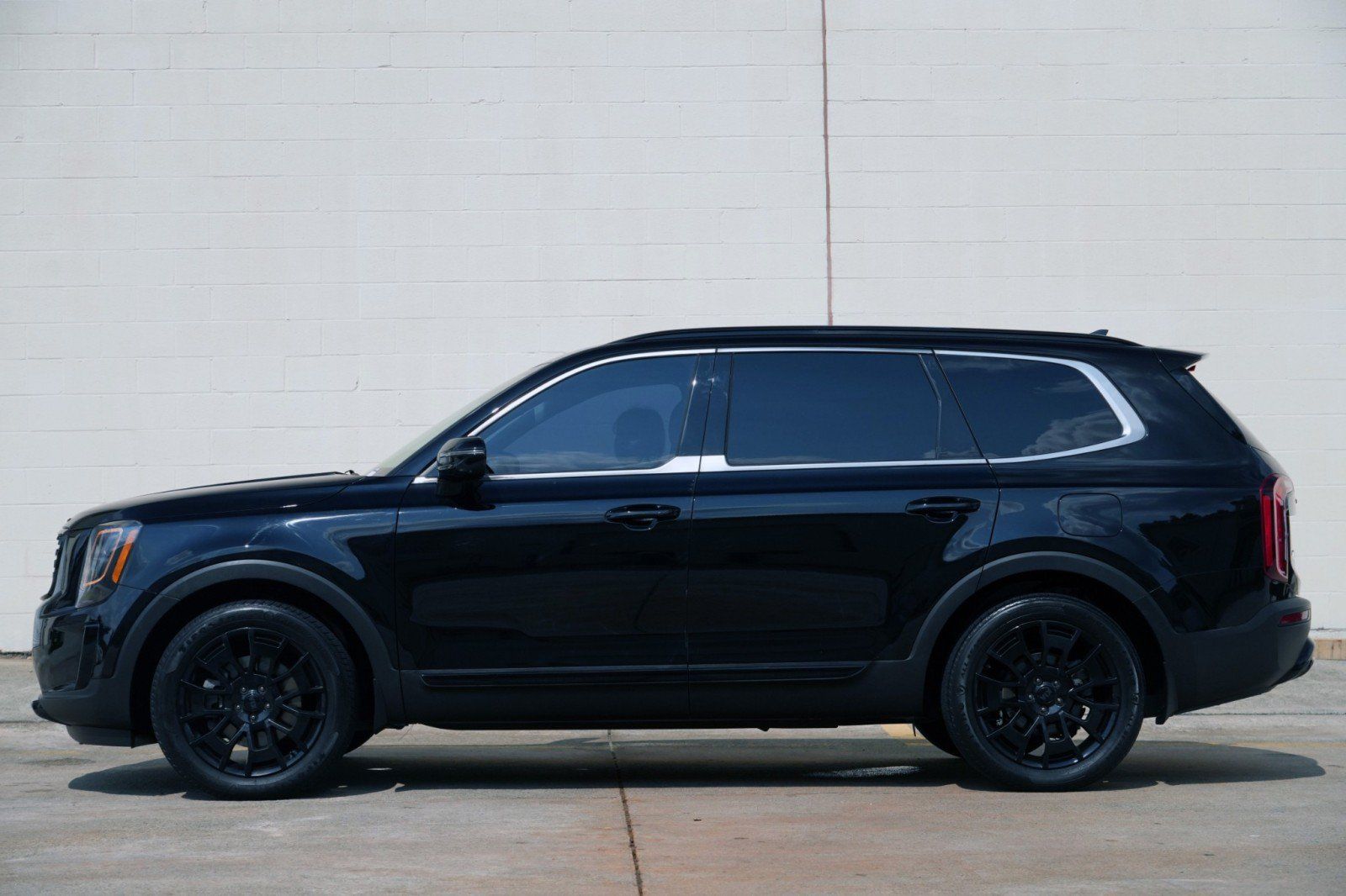 Used 2021 Kia Telluride SX w/ Nightfall Edition Package AWD/4WD image 49