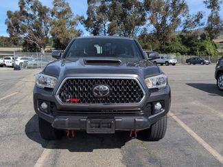 Used 2018 Toyota Tacoma TRD Sport video 2