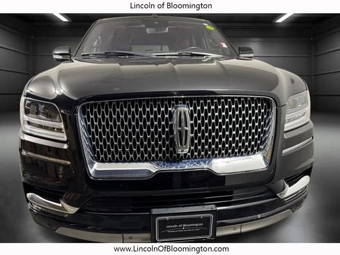 Used 2019 Lincoln Navigator L Reserve image 9