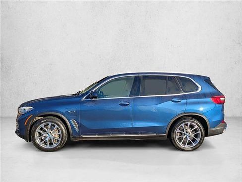 Used 2023 BMW X5 xDrive45e w/ Executive Package image 8