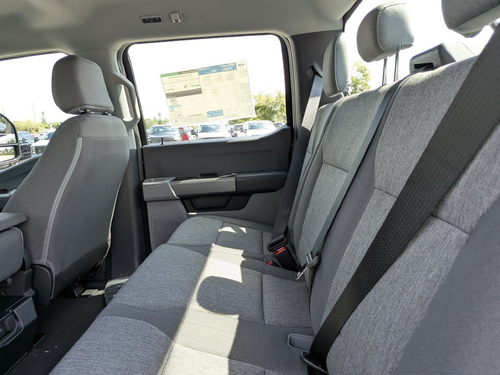 New 2027 Ford F350 XL w/ STX Appearance Package AWD/4WD image 17