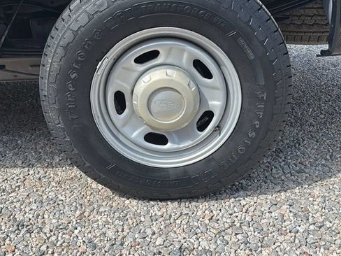 Used 2015 Ford F250 XL w/ Power Equipment Group RWD image 24