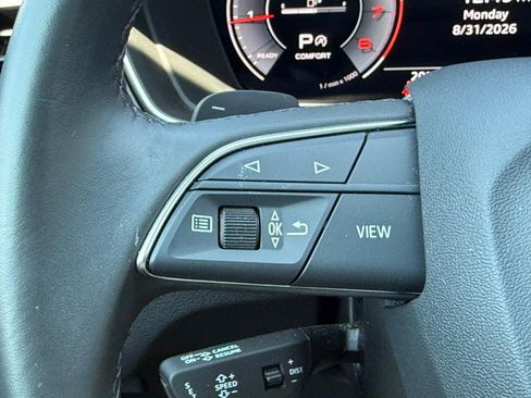 Used 2023 Audi Q5 2.0T Premium Plus w/ Premium Plus Package AWD/4WD image 19