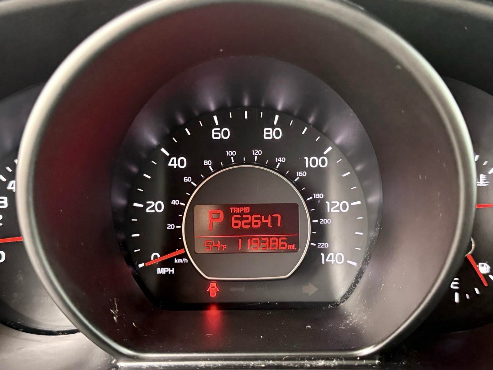 Used 2018 Kia Soul + FWD image 29