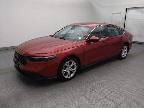 Used 2023 Honda Accord LX image 2