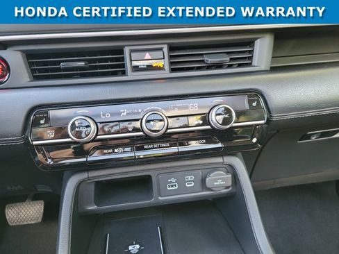 Certified 2025 Honda Pilot Touring image 36