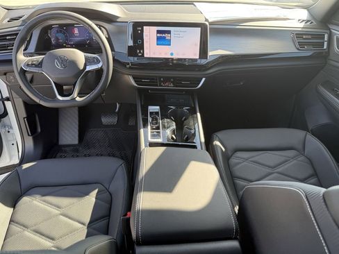 New 2026 Volkswagen Atlas Cross Sport SE image 24