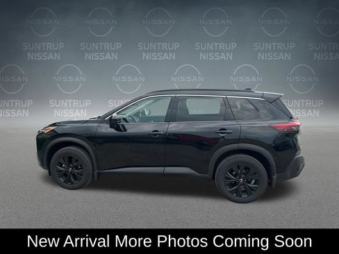 Used 2023 Nissan Rogue SV w/ SV Premium B Package AWD/4WD image 3