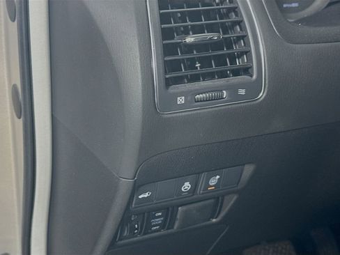 Used 2019 INFINITI QX80 Luxe w/ Proassist Package image 11