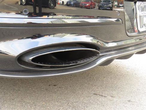 Used 2023 Bentley Flying Spur W12 image 36