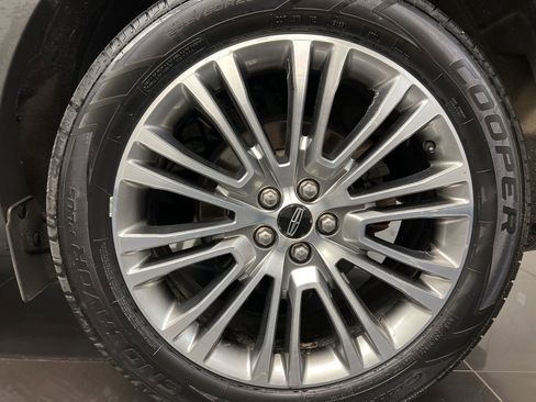 Used 2016 Lincoln MKX Reserve AWD/4WD image 7