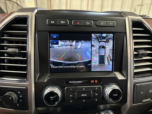 Used 2021 Ford F350 Platinum AWD/4WD image 26