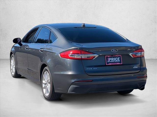 Used 2020 Ford Fusion SE FWD image 8