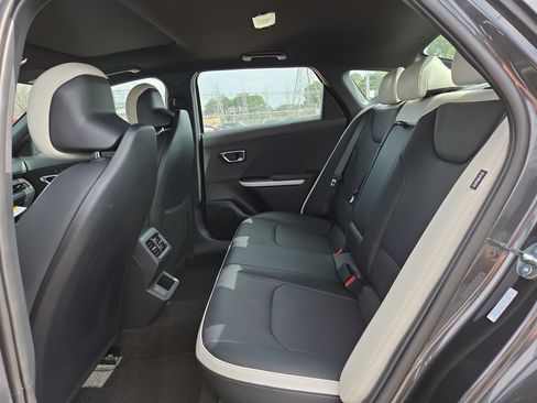 New 2026 Kia K4 GT-Line Turbo image 6