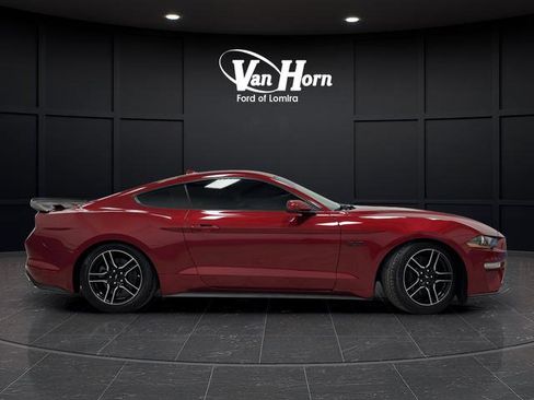 Used 2020 Ford Mustang GT image 2