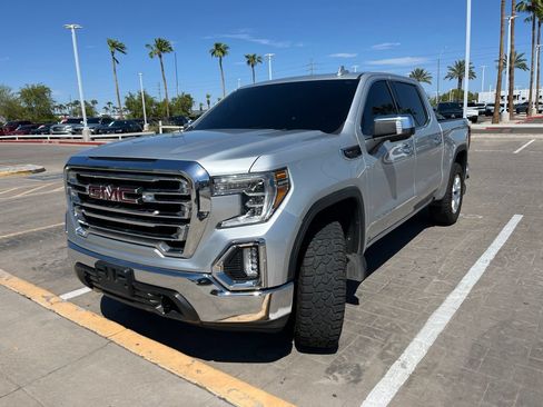 Used 2019 GMC Sierra 1500 SLT w/ SLT Premium Package AWD/4WD image 10