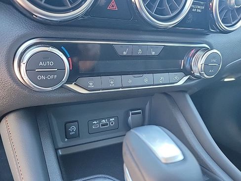 New 2025 Nissan Sentra SR w/ SR Premium Package image 27