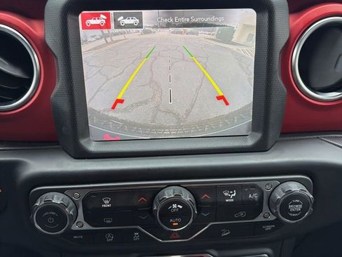 Used 2021 Jeep Wrangler Unlimited Rubicon image 8