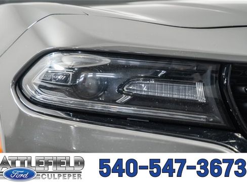 Used 2017 Dodge Charger SXT w/ AWD Plus Group image 13
