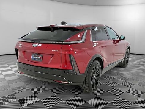 Certified 2025 Cadillac Lyriq Sport w/ Nappa Leather Package AWD/4WD image 5