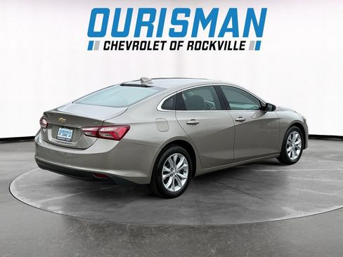 Used 2022 Chevrolet Malibu LT FWD image 6