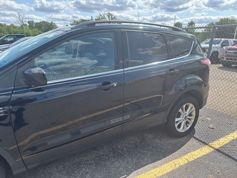 Used 2018 Ford Escape SE AWD/4WD image 20