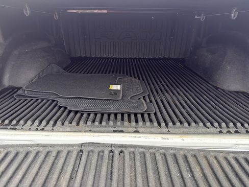 Used 2020 RAM 1500 Big Horn image 8