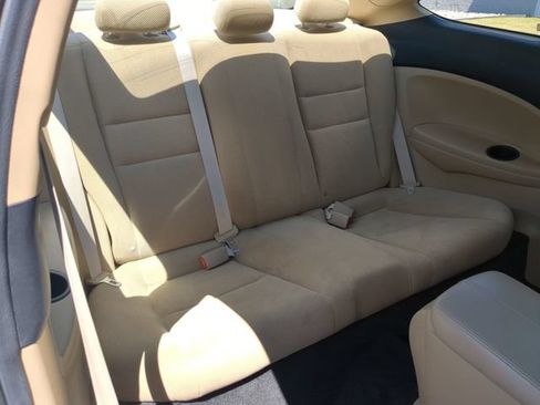 Used 2011 Honda Accord EX image 27
