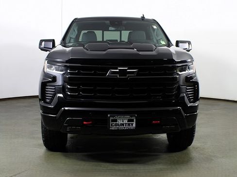 Used 2025 Chevrolet Silverado 1500 LT Trail Boss w/ LT Trail Boss Premium Package AWD/4WD image 10