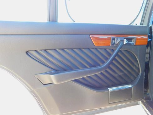 Used 1991 Mercedes-Benz 420 SEL image 22
