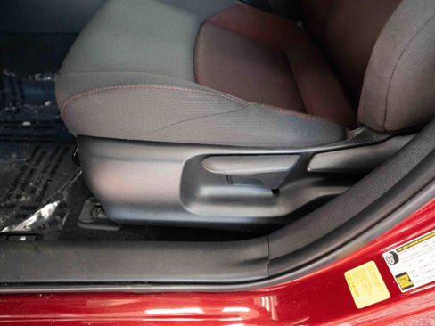 Used 2024 Toyota Corolla SE image 12