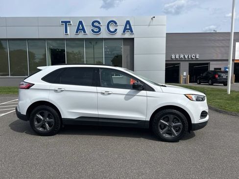 Used 2024 Ford Edge SEL w/ Sport Appearance Package AWD/4WD image 8