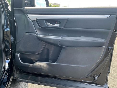 Used 2021 Honda CR-V LX image 21