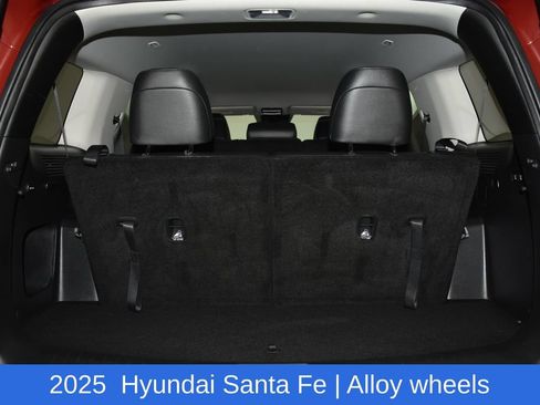 Used 2025 Hyundai Santa Fe SEL AWD/4WD image 30