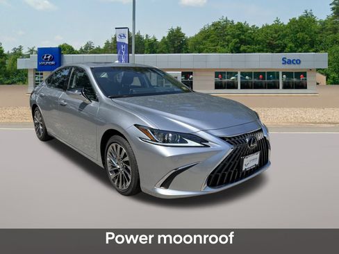 Used 2025 Lexus ES 300h w/ Technology Package image 5