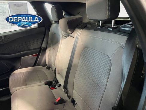 Used 2022 Ford Escape SE w/ SE Sport Appearance Package image 17