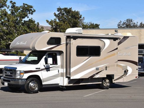 Used 2014 Ford E-350 and Econoline 350 Super Duty Wagon w/ Motorhome Prep Package image 13