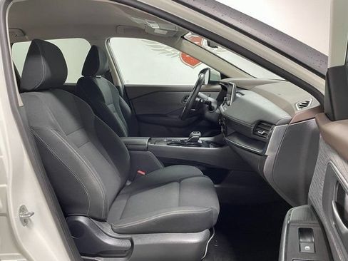 Used 2023 Nissan Rogue FWD image 22