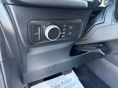 Used 2022 Ford Escape SE w/ Convenience Package image 26