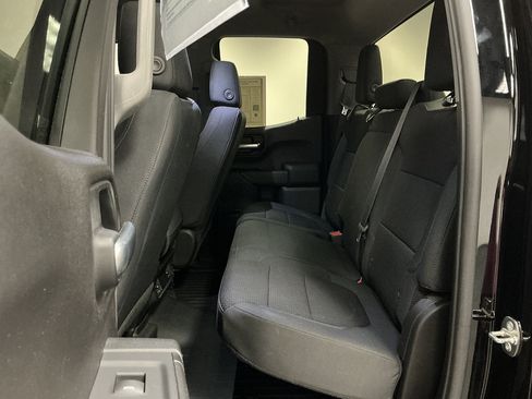 Used 2019 Chevrolet Silverado 1500 Custom w/ Trailering Package AWD/4WD image 18