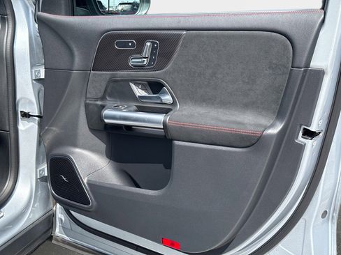 Used 2025 Mercedes-Benz GLA 35 AMG GLA 35 AMG image 24