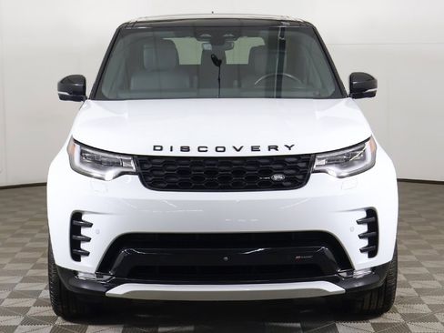 Used 2023 Land Rover Discovery S R-Dynamic image 16