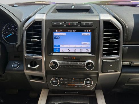 Used 2019 Ford Expedition Platinum AWD/4WD image 21