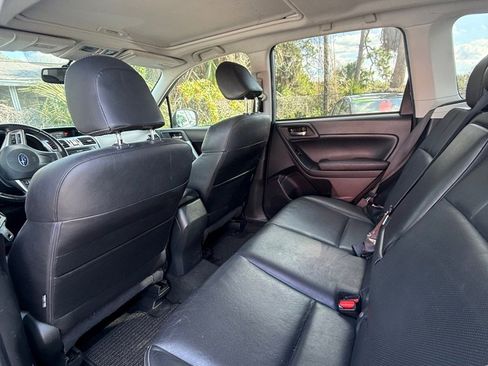 Used 2015 Subaru Forester 2.5i Limited AWD/4WD image 9