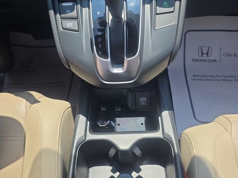 Used 2017 Honda CR-V Touring image 24
