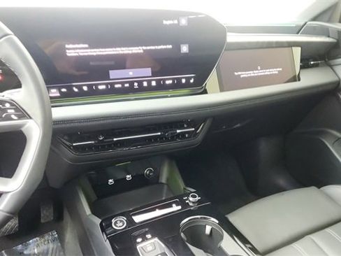 Used 2025 Audi A6 e-tron Prestige w/ Black Warm Weather Package image 45